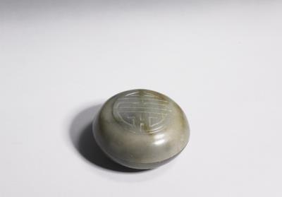 图片[2]-Jade round box with “shou (longevity)”character, Qing dynasty (1644-1911)-China Archive